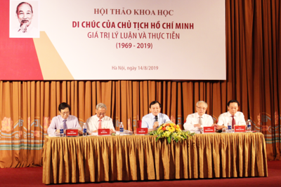 Hội thảo “Di chúc của Chủ tịch Hồ Chí Minh - Giá trị lý luận và thực tiễn”