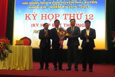 Ông Trần Công Thành giữ chức Chủ tịch HĐND huyện Phú Xuyên