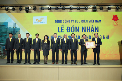 Bưu điện Việt Nam được tặng Huân chương Lao động hạng Nhì