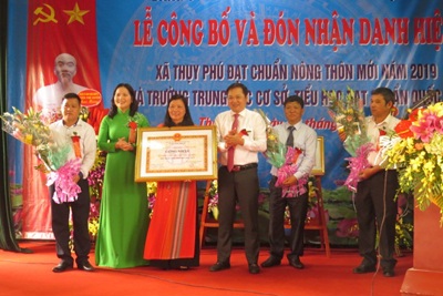 Thụy Phú đón nhận xã đạt chuẩn nông thôn mới