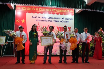 Xã Minh Tân, huyện Phú Xuyên đón nhận xã đạt chuẩn nông thôn mới