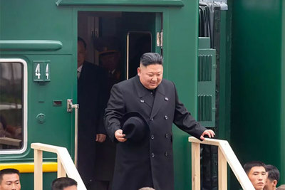 Tàu Chủ tịch Kim Jong-un gặp sự cố bất ngờ khi cập bến tại Nga