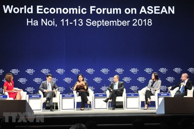 Hình ảnh ba phiên thảo luận trong khuôn khổ WEF ASEAN 2018