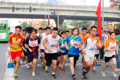 300 vận động viên quận Thanh Xuân tham gia chung kết Giải chạy báo Hànộimới