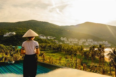 Làm gì để du lịch Việt Nam thực sự cất cánh?