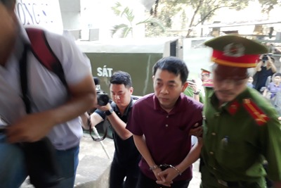 Xét xử “VN Pharma bán thuốc giả chữa ung thư”: Thứ trưởng Bộ Y tế Trương Quốc Cường không đến tòa