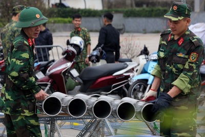 Hà Nội: Bên trong trận địa pháo hoa chuẩn bị khai hỏa, đón giao thừa