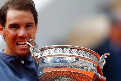 Vô địch Roland Garros thứ 12, Nadal áp sát Federer
