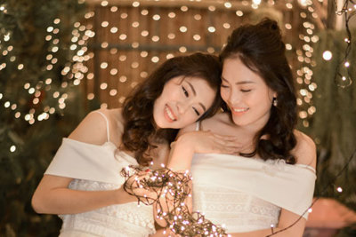 Sao Mai Huyền Trang cùng em gái bất ngờ tung MV mừng Giáng Sinh