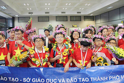 Hơn 700 học sinh tham dự Kỳ thi Olympic Toán và Khoa học quốc tế 2019 tại Hà Nội