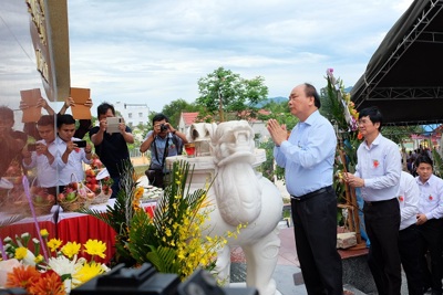 Thủ tướng dự khánh thành nghĩa trang liệt sĩ tại Quảng Nam