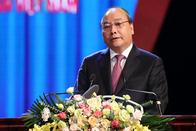 Thủ tướng: Bối cảnh mới đòi hỏi Công đoàn Việt Nam đổi mới mạnh mẽ, toàn diện