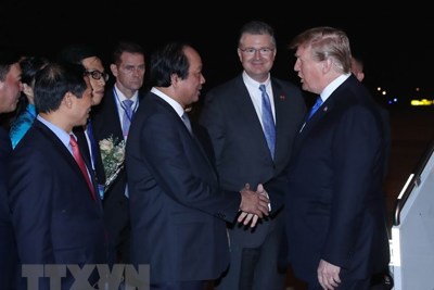 Tổng thống Donald Trump cảm ơn sự đón tiếp nồng hậu, chu đáo và trọng thị của Việt Nam