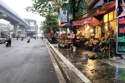 Hà Nội: Nhiều vi phạm trật tự đô thị trên tuyến đường Nguyễn Trãi
