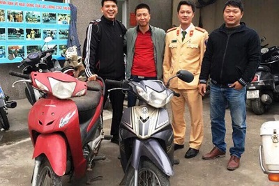Từ Điện Biên xuống Hà Nội nhận lại xe máy bị mất