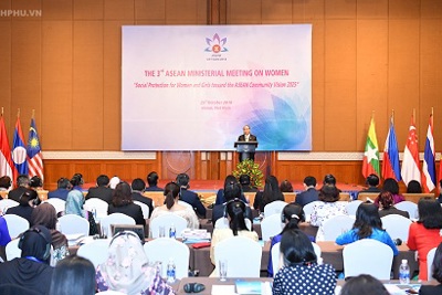 Thủ tướng đặt câu hỏi về tầm nhìn ASEAN nếu phụ nữ "bị bỏ lại phía sau"