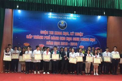 Hà Nội: 175 học sinh dự thi HASEF 2018 đều chiến thắng