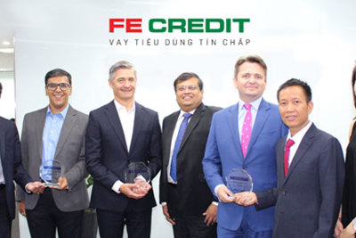 FE CREDIT liên tiếp nhận giải thưởng Châu Á về thẻ thanh toán điện tử quốc tế năm 2018