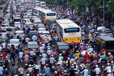 Hà Nội: Chất lượng không khí các khu vực giao thông diễn biến trái ngược