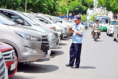 TP Hồ Chí Minh: Sẽ thu phí đỗ ô tô dưới lòng đường, vỉa hè lên đến 40.000 đồng/giờ