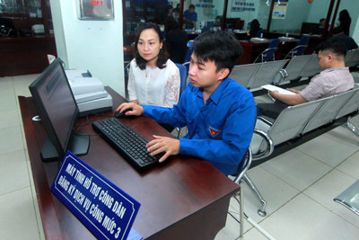 Hà Nội tiếp tục đẩy mạnh xây dựng chính quyền điện tử: Tăng nhiều ứng dụng thiết thực với người dân