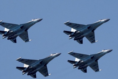 Mỹ trừng phạt Trung Quốc vì mua tên lửa, máy bay Nga