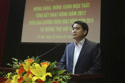 Chủ tịch UBND TP Hà Nội Nguyễn Đức Chung chúc mừng Công an hưu trí Thủ đô
