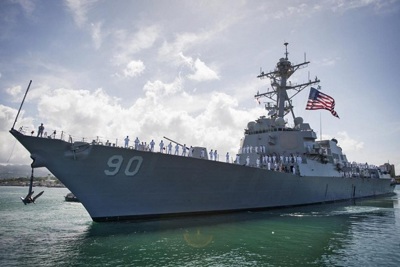 Việt Nam trả lời việc Mỹ điều tàu khu trục tuần tra ở Biển Đông