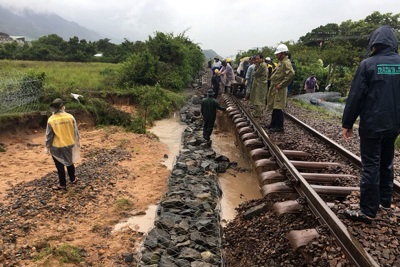 Ngành đường sắt thiệt hại nặng do cơn bão số 9