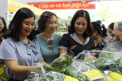 Quận Thanh Xuân khai trương cửa hàng thực phẩm an toàn thứ 6