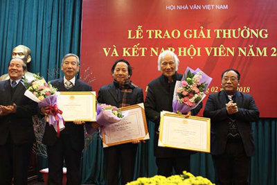 Giải thưởng Hội Nhà văn Việt Nam 2017: Vì sao mất mùa?