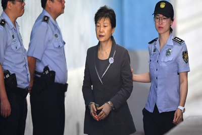 Cựu Tổng thống Hàn Quốc Park Geun-hye đối mặt với mức án 30 năm tù