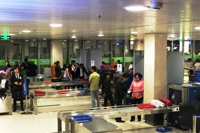 Cấm bay 12 tháng đối với hành khách dọa có bom trong hành lý
