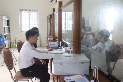 Xã Tiến Xuân, huyện Thạch Thất: Người dân chưa quen với dịch vụ công trực tuyến