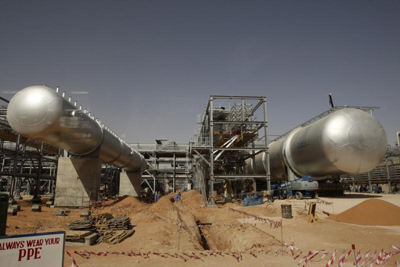 Giá dầu chạm đỉnh 4 tuần nhờ Ả Rập Saudi quyết chấm dứt dư cung