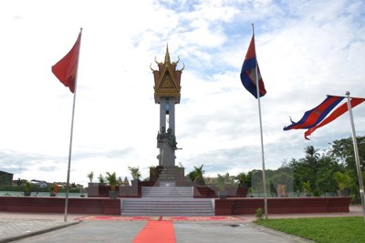 Khánh thành đài hữu nghị Việt Nam - Campuchia tại tỉnh Koh Kong