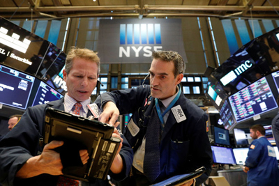 Chỉ số Dow Jones và S&P 500 khởi sắc sau 2 phiên giảm điểm