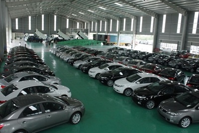 Thị trường ô tô trong nước sụt giảm quá nửa, THACO tiếp tục dẫn đầu thị phần bán xe