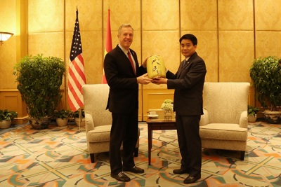 Chủ tịch Nguyễn Đức Chung gửi lời mời Đại sứ Mỹ trở lại Hà Nội vào dịp Tết