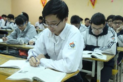 Trên 40% học sinh phổ thông ở Hà Nội mắc các tật ở mắt