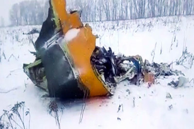 Nga mở cuộc điều tra vụ máy bay chở 71 người rơi ở ngoại ô Moscow