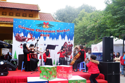 Hội chợ Giáng sinh - nét văn hóa Đức trong lòng Hà Nội