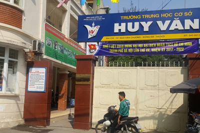 Vụ 2 nữ sinh trường THCS Huy Văn (Hà Nội) đánh nhau: Cái kết bất ngờ