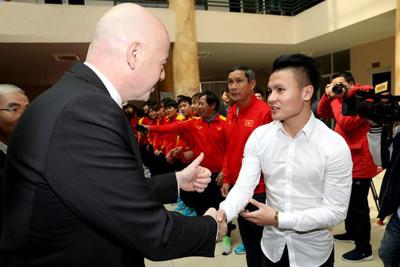 FIFA và hiệu ứng cho bóng đá Việt Nam