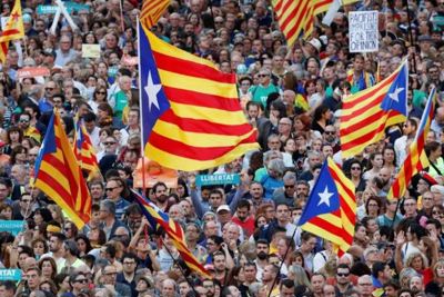 Lãnh đạo Catalonia không chấp nhận quyết định của Thủ tướng Tây Ban Nha