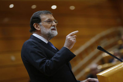 Thủ tướng Tây Ban Nha cam kết khôi phục trật tự pháp luật tại Catalonia