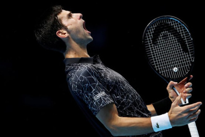 ATP Finals: Djokovic có chiến thắng đầu tiên sau 74 phút