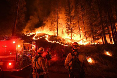 Thế giới trong tuần: Hơn 1.000 người mất tích trong thảm họa cháy rừng ở California