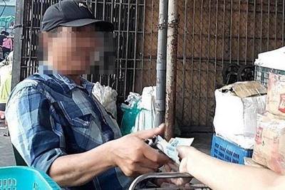 Thủ tướng yêu cầu xử lý nghiêm đối tượng đe dọa phóng viên điều tra vụ bảo kê ở chợ Long Biên