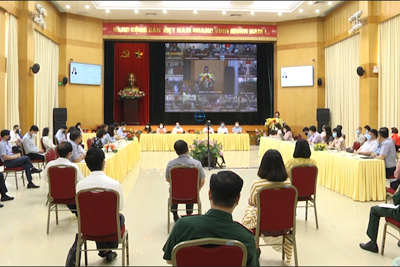 Trên 1000 cử tri quận Hoàn Kiếm tiếp xúc trực tuyến với ứng cử viên đại biểu Quốc hội